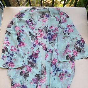 Peach Love California Floral Print Kimono